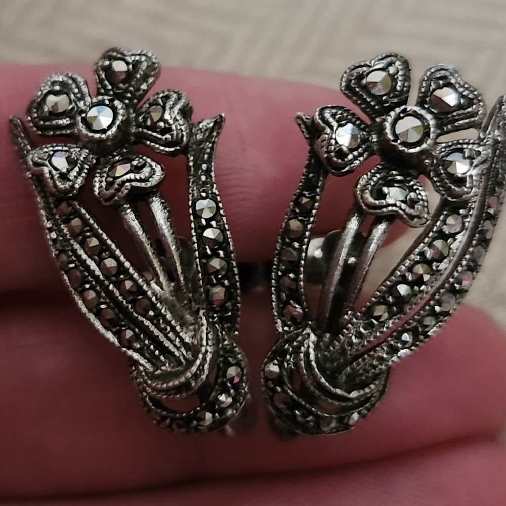 VINTAGE BIRKS Clip On Earrings